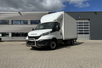 VK.60467 Iveco Daily 3,0 35S21 m. Box/Lift