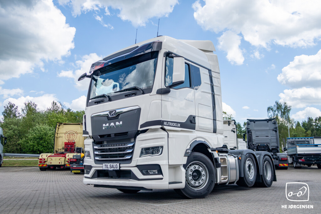 VK.11903 MAN TGX 26.480 6X2/2 BL SA *Vecto 3*
